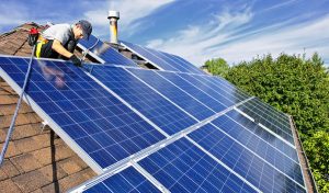 Service d'installation de photovoltaïque et tuiles photovoltaïques à Emmerin